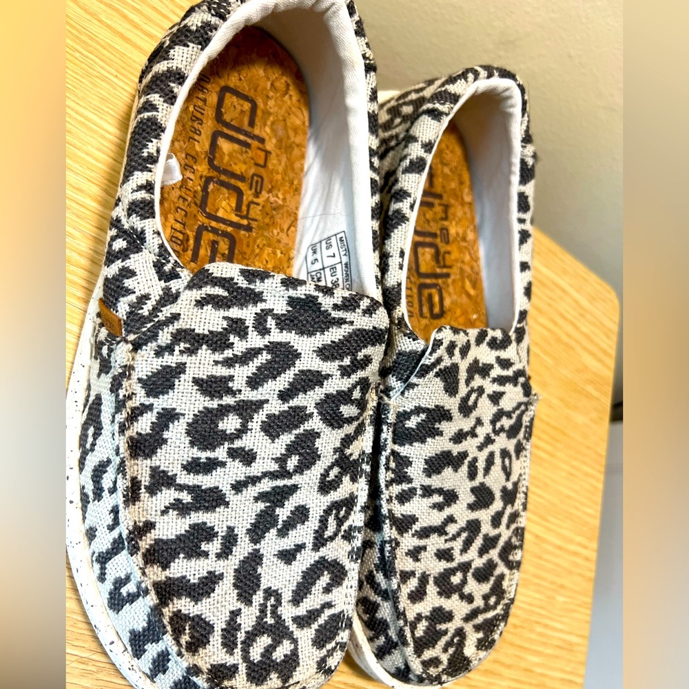 Hey Dude Women's Leopard Print Shoes